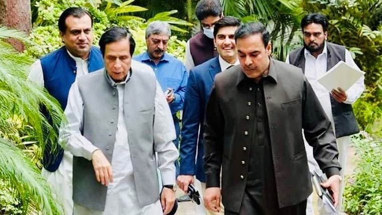 غیر قانونی بھرتی کیس میں پرویز الٰہی اور محمد خان بھٹی سے جواب طلب
