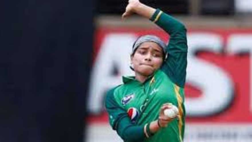 Fatima Sana signs for The Hundred, set to become first Pakistani women cricketer in UK league
