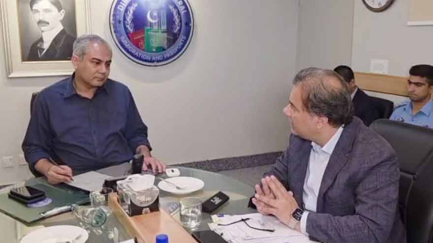 Pakistan moves to fully transition passport issuance to e-passports