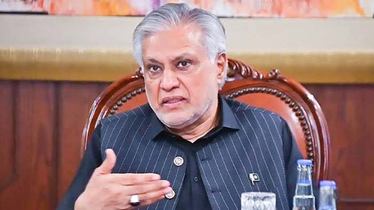 اسحاق ڈار قاہرہ میں 4 ملکی وزرائے خارجہ اجلاس میں شرکت کریں گے