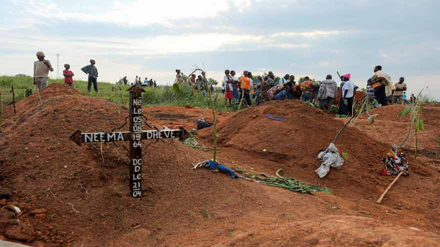At least 30 deaths at Congo camp show Ebola could be spreading fast