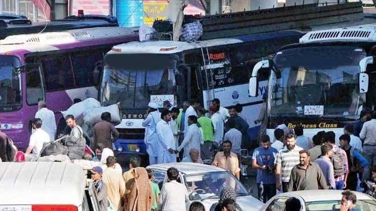 پٹرولیم مصنوعات سستی ہوتے ہی ٹرانسپورٹ کرایوں میں بھی کمی