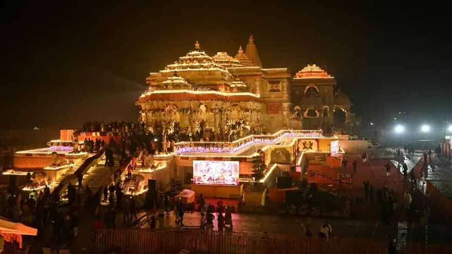 India probes graft charges at temple built on Babri mosque