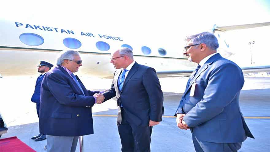 DPM Dar arrives in Cairo to attend regional FM's meeting