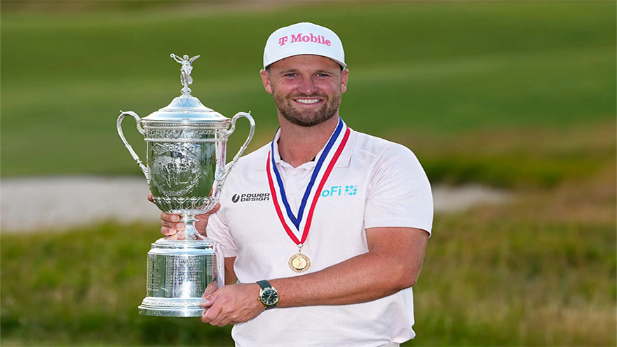 Clark edges Burns by one stroke for second US Open title