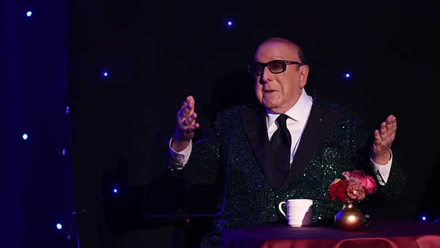 Legendary music mogul Clive Davis dies at 94