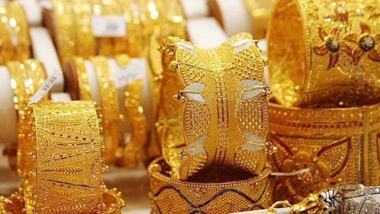 عالمی اور مقامی مارکیٹوں میں سونے کی قیمت میں بڑی کمی