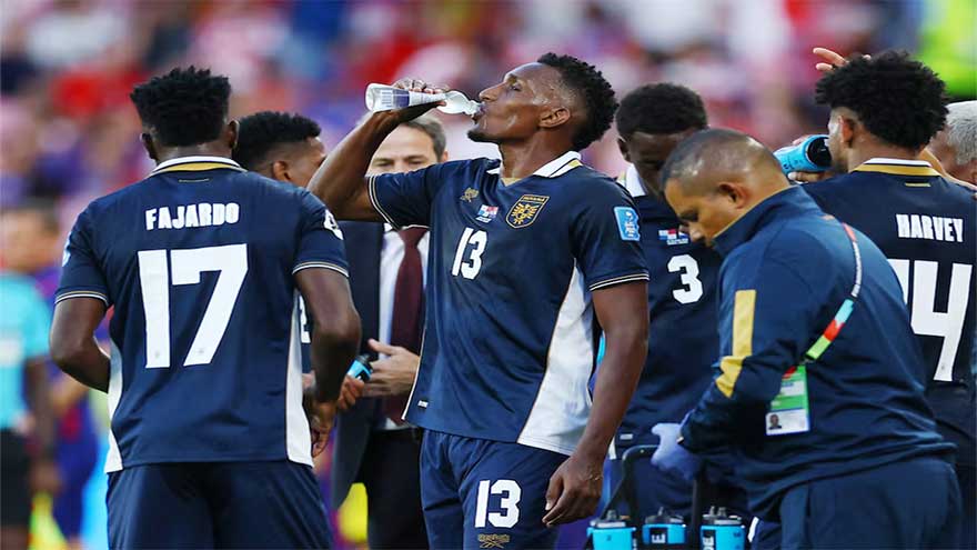 Infantino says World Cup hydration breaks purely sporting, not commercial