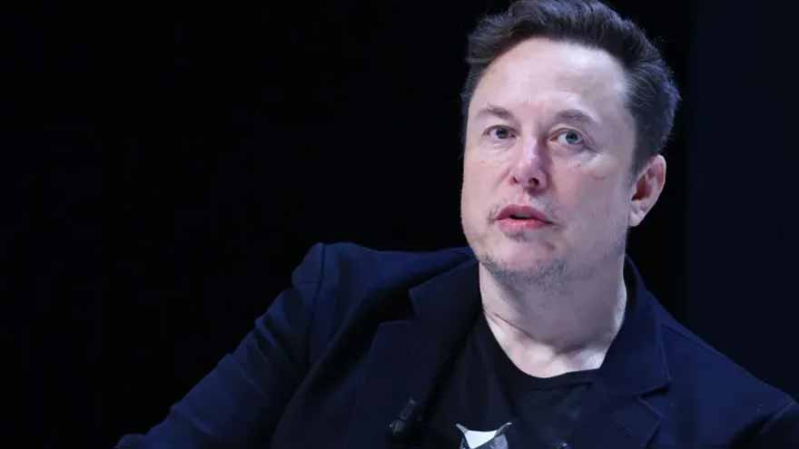 Elon Musk loses trillionaire status sfter SpaceX slump