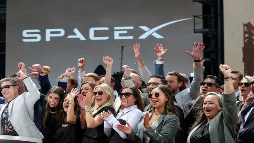 SpaceX set to join Nasdaq 100, paving way for wave of passive buying