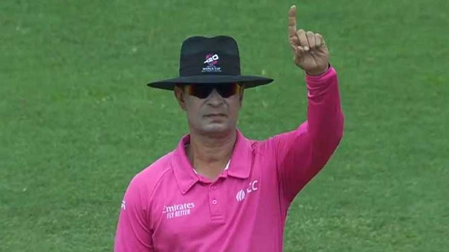 Rashid Riaz set for Test umpiring debut