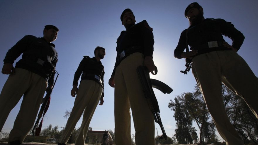 Heavy firing, explosion reported near Karachi's Gulistan-e-Jauhar
