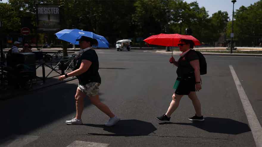 Record heatwave grips Europe as France warns death toll set to rise