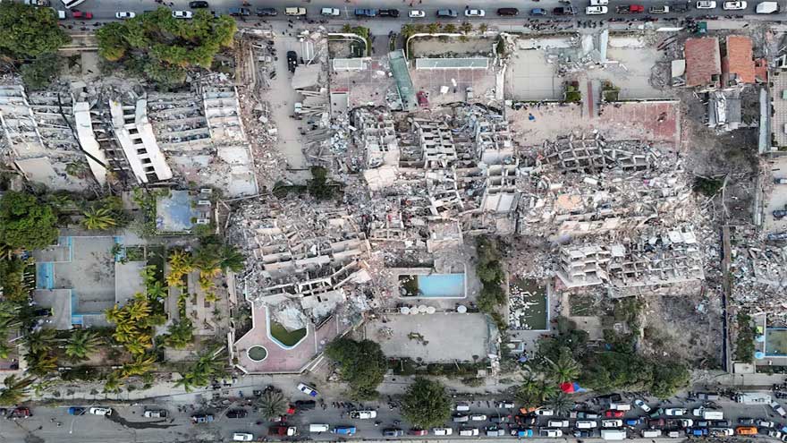 Venezuela quake death toll nears 1,500 as rescue work goes on
