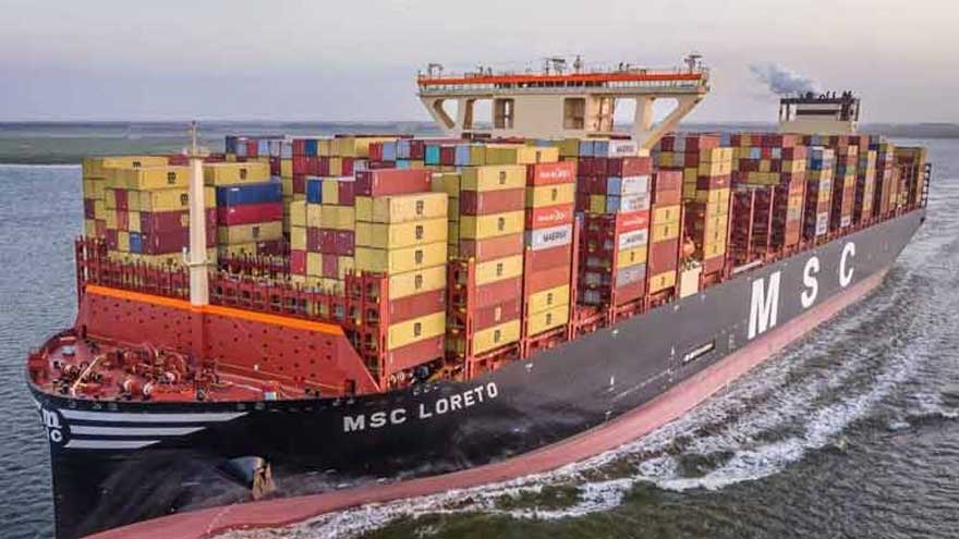 World's largest container ships arrive at Karachi Port as capacity expands