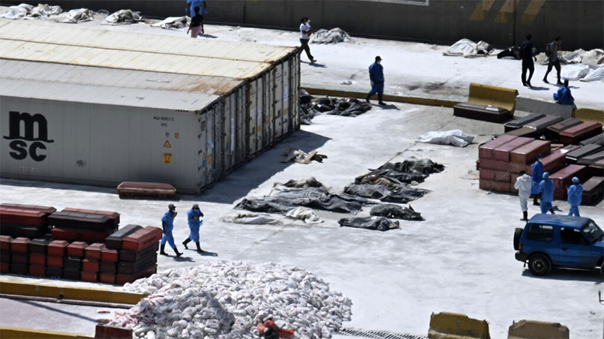 US reopens Venezuela port as quake deaths top 1,700
