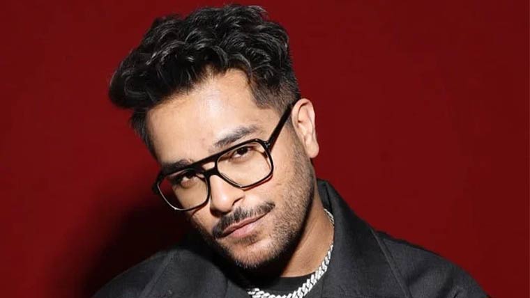 عاصم اظہر کا میں دنیا بڑھتی ہوئی کشیدگی کے حوالے سے پیغام