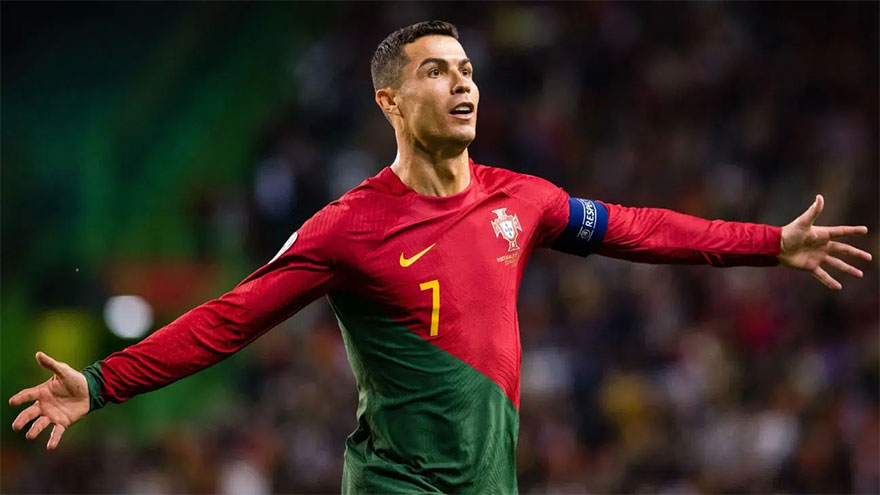 Ronaldo injured but should be fit for World Cup