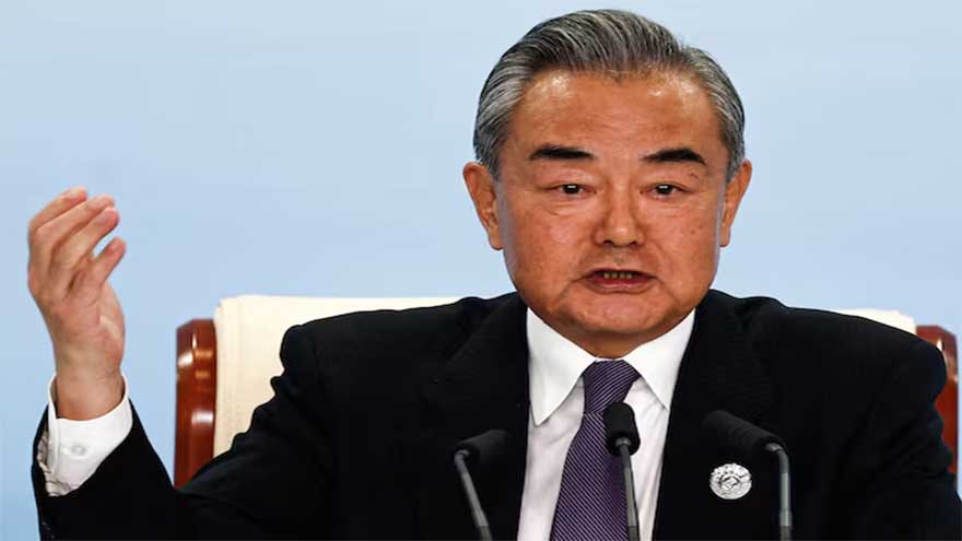 China's foreign minister tells Israeli counterpart that attacks on Iran must end