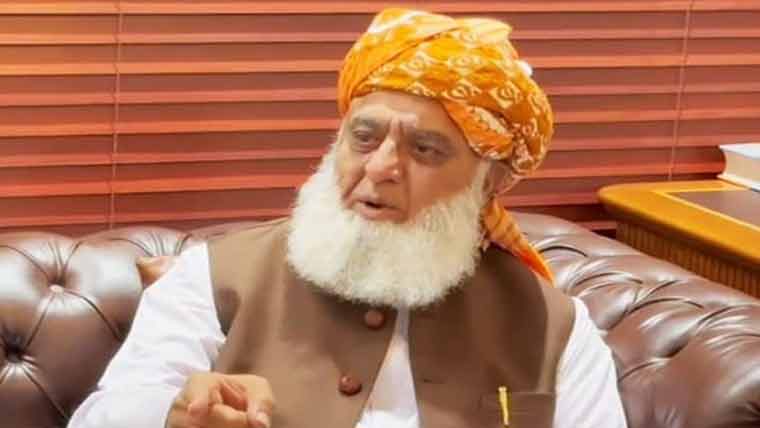 فضل الرحمان کی وزیراعظم کو خطے  میں کشیدگی پر پارلیمان کو اعتماد میں لینے کی تجویز