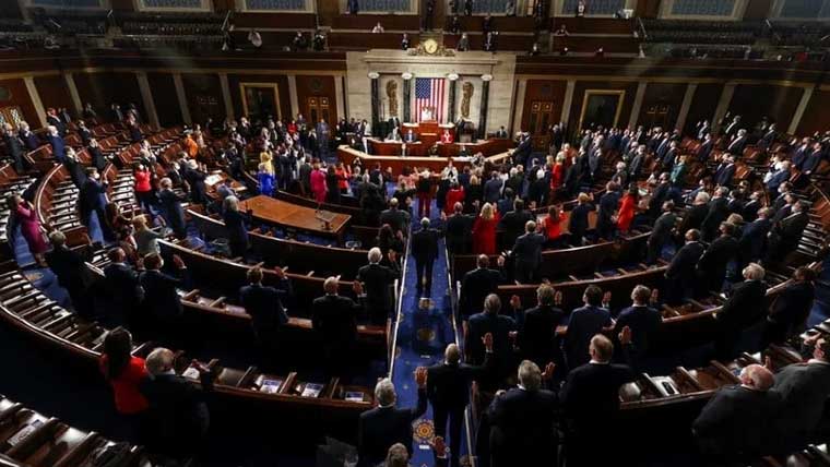 امریکی سینیٹ، ایران پر حملوں کیلئے کانگریس سے منظوری کی قرارداد مسترد