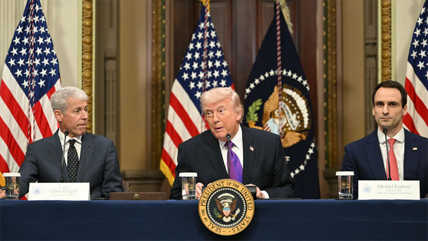 Trump rates Iran war as '15 out of 10'