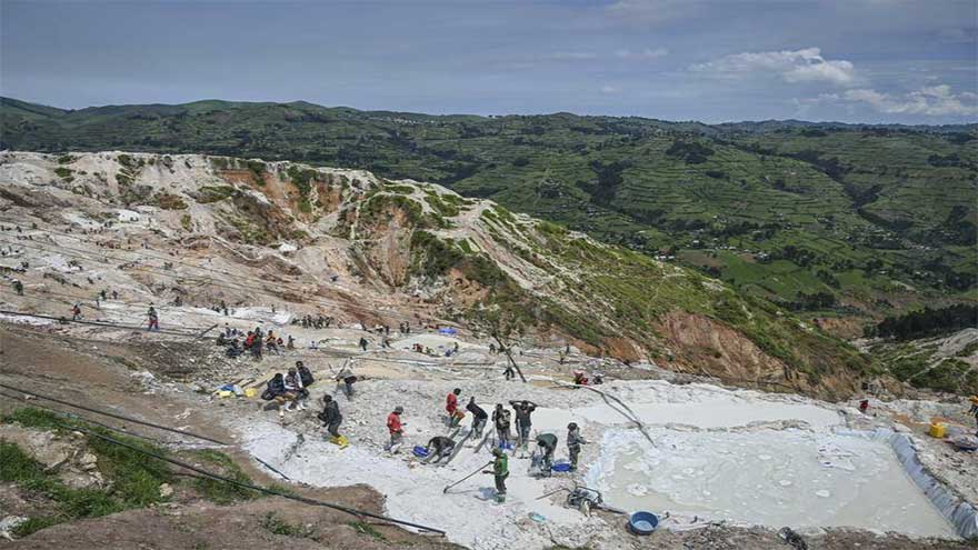 Landslide kills over 200 people at Congo's Rubaya mine, mines ministry says