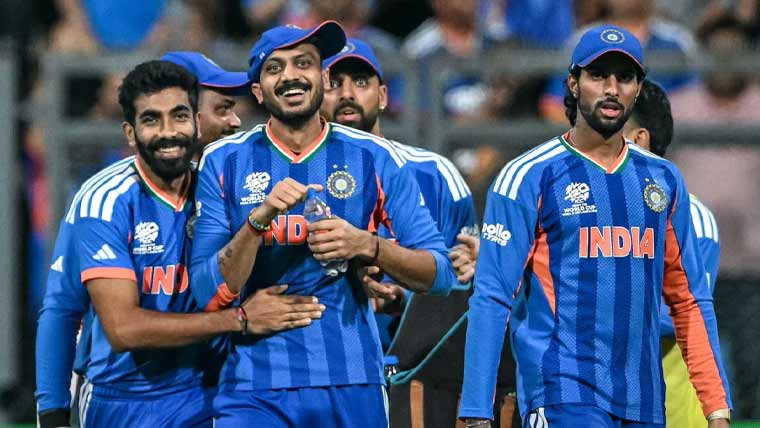 بھارت انگلینڈ کو ہرا کر ٹی 20 ورلڈ کپ کے فائنل میں پہنچ گیا