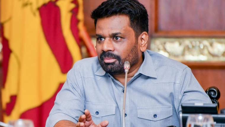 ایک اور ایرانی بحری جہاز ٹرنکومالے بندرگاہ منتقل کیا جا رہا ہے، صدر سری لنکا