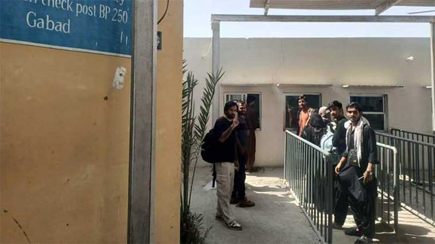 106 more Pakistanis return from Iran via Taftan border crossing
