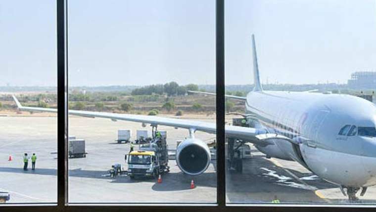 مشرق وسطیٰ میں جنگی صورتحال، چھ دن بعد پہلی پرواز کی پاکستان آمد