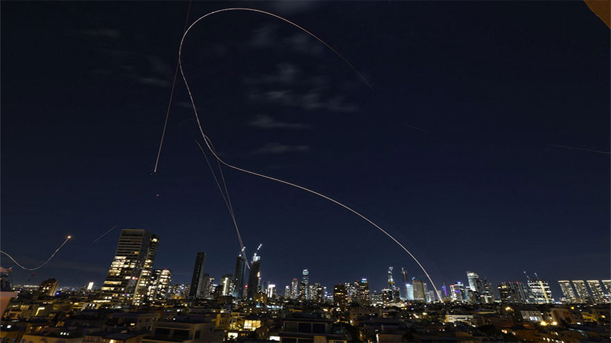 Iran missile barrage sparks explosions over Tel Aviv