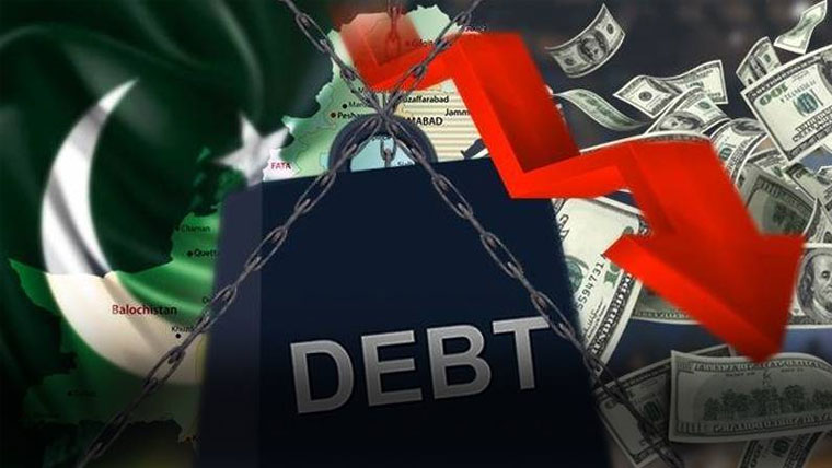 حکومت پر قرضوں کے بوجھ میں سالانہ بنیادوں پر 7000 ارب روپے اضافہ