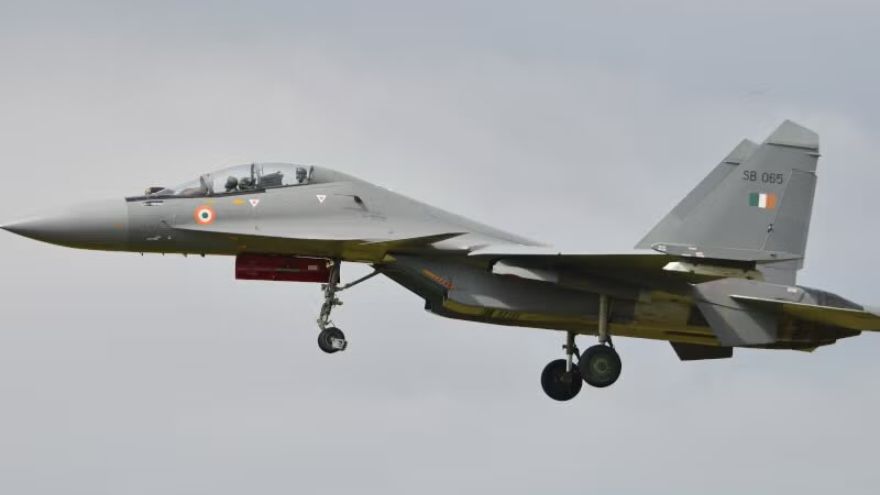 Two Indian pilots killed after IAF fighter jet crashes in Assam