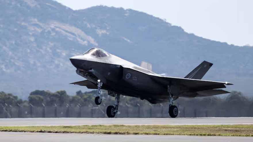 Swiss expect to purchase 30 F-35 jets after cost increases