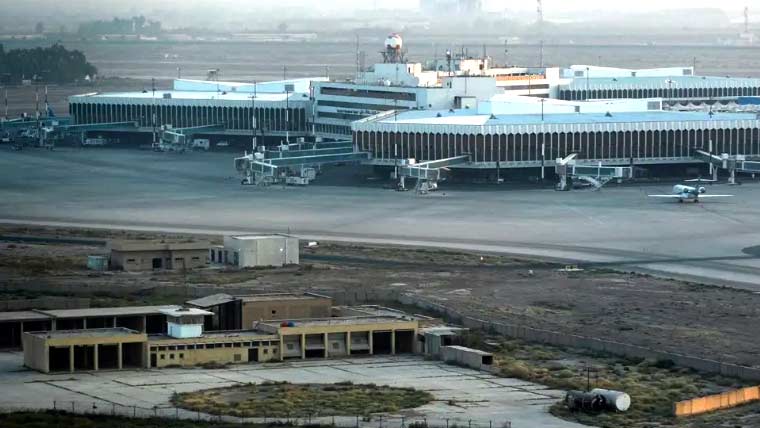 بغداد کے ہوائی اڈے کے قریب فضائی دفاع نظام نے 2 بغیر پائلٹ طیارے مار گرائے