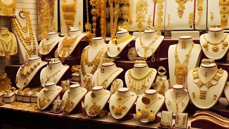 سونے اور چاندی کی نرخوں میں بڑا اضافہ، فی تولہ کتنے کا ہو گیا؟ 