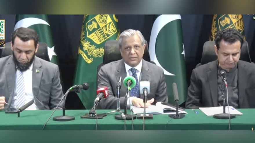 Azam Tarar warns against debate on Pakistan's foreign policy amid regional tensions