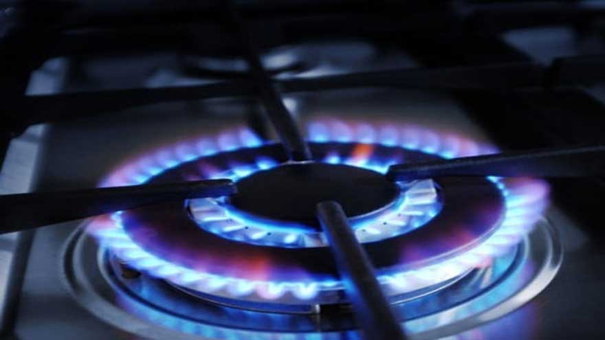 Middle East conflict pushes LPG prices up in Pakistan after petrol hike