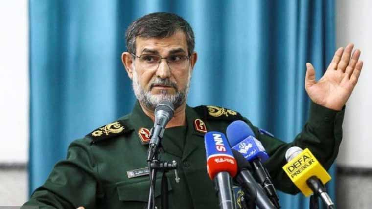 ایران کا آبنائے ہرمز سے گزرنے والے امریکی بحری جہازوں کو نشانہ بنانے کا اعلان