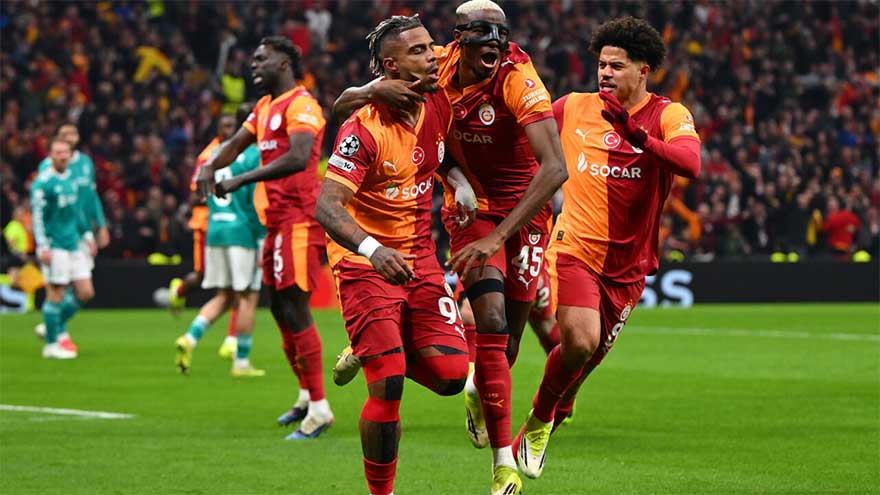 Liverpool rocked by Galatasaray defeat in Champions League last 16 first leg