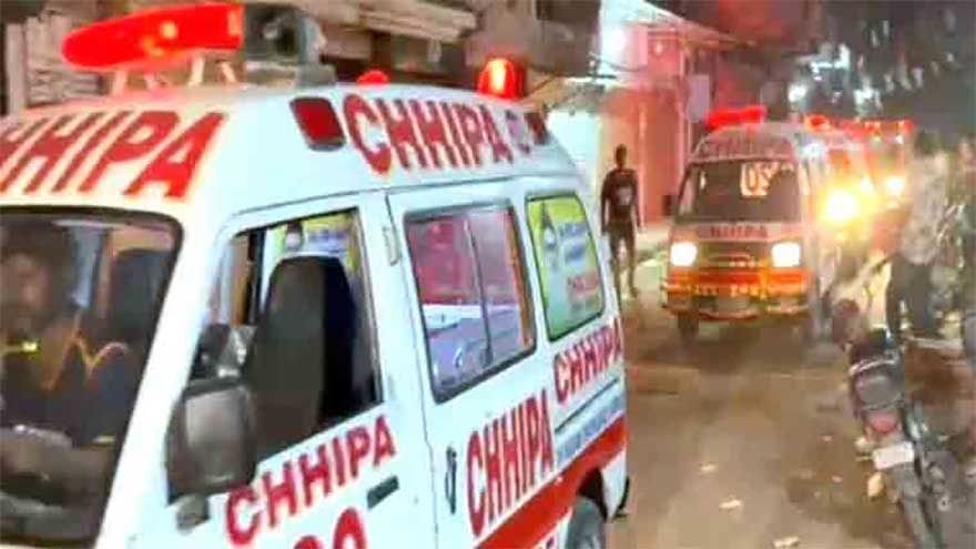 Woman, daughter, son killed in Thatta accident