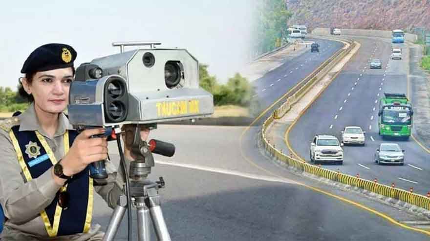 Motorway Police begin fines for new speed limits on M2