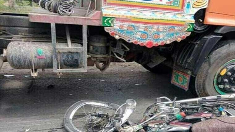 شہر قائد میں واٹر ٹینکر کی ٹکر سے موٹرسائیکل سوار جاں بحق