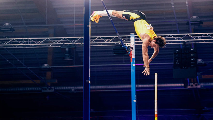Duplantis clears 6.31m to set 15th pole vault world record