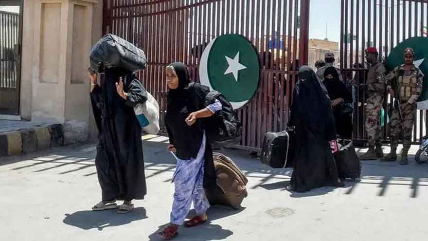More Pakistanis return from Iran via Taftan, Gabd-Rimdan borders after Iran-Israel war