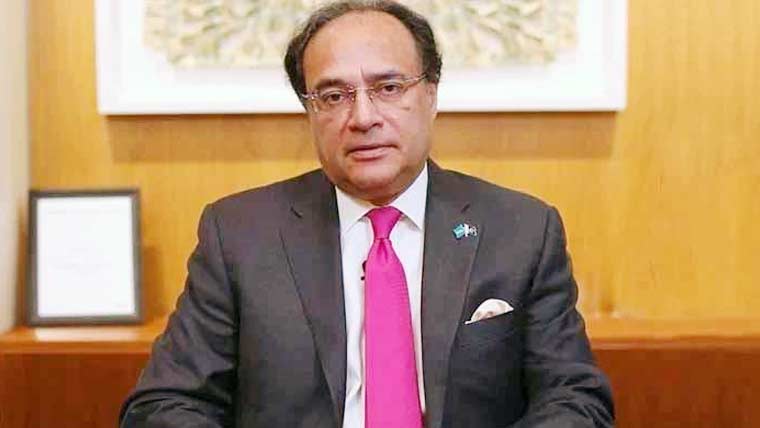 تیل کی مزید کھیپ راستے میں، ذخائر مزید مضبوط ہوں گے: وزیر خزانہ