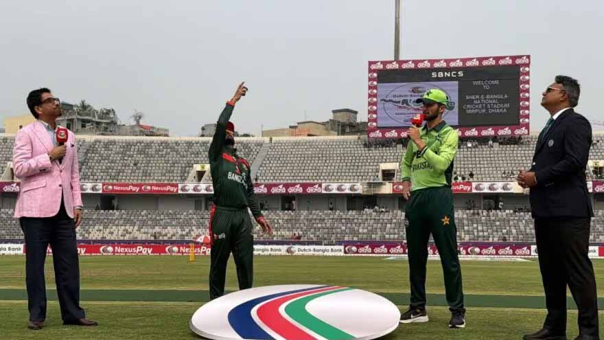 Pakistan opt to bowl first against Bangladesh in ODI series decider