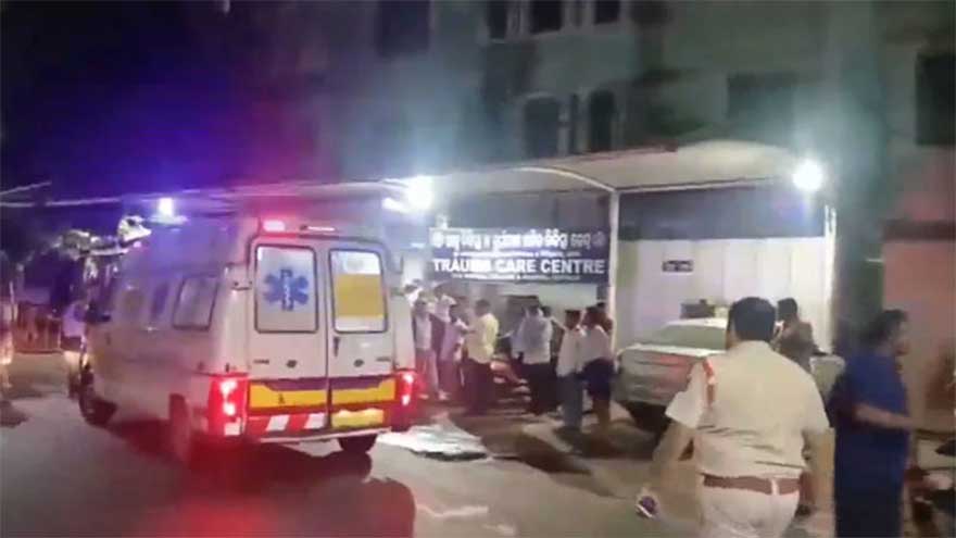 At least 10 patients killed in hospital fire in India's Odisha