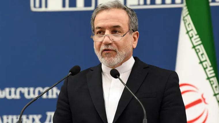 آبنائے ہرمز دشمنوں کیلئے بند رہے گی، امریکا سے بات چیت میں دلچسپی نہیں: عباس عراقچی